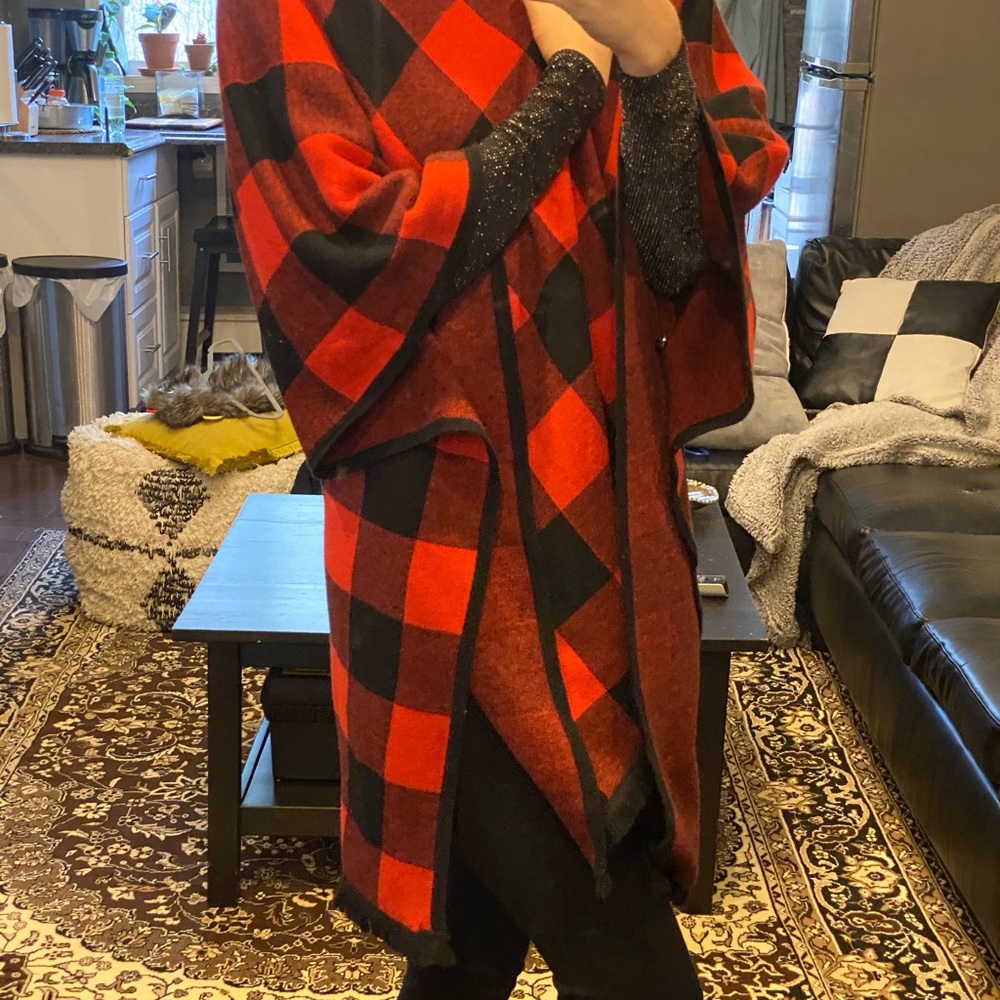 Buffalo plaid poncho